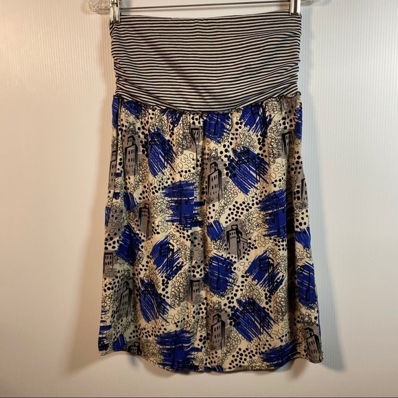 Mimi Chica Dresses & Skirts - MIMI CHICA Strapless Bandeau dress. Ruched stripe bandeau, gathered skirt. M